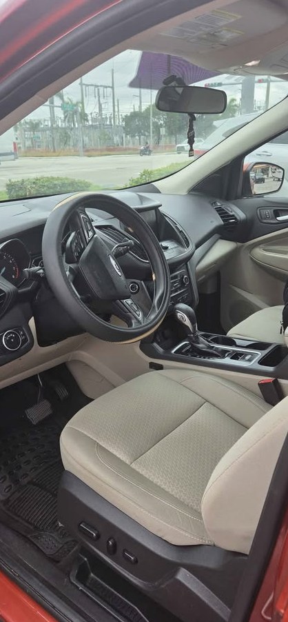 2019 Ford Escape SE Sport