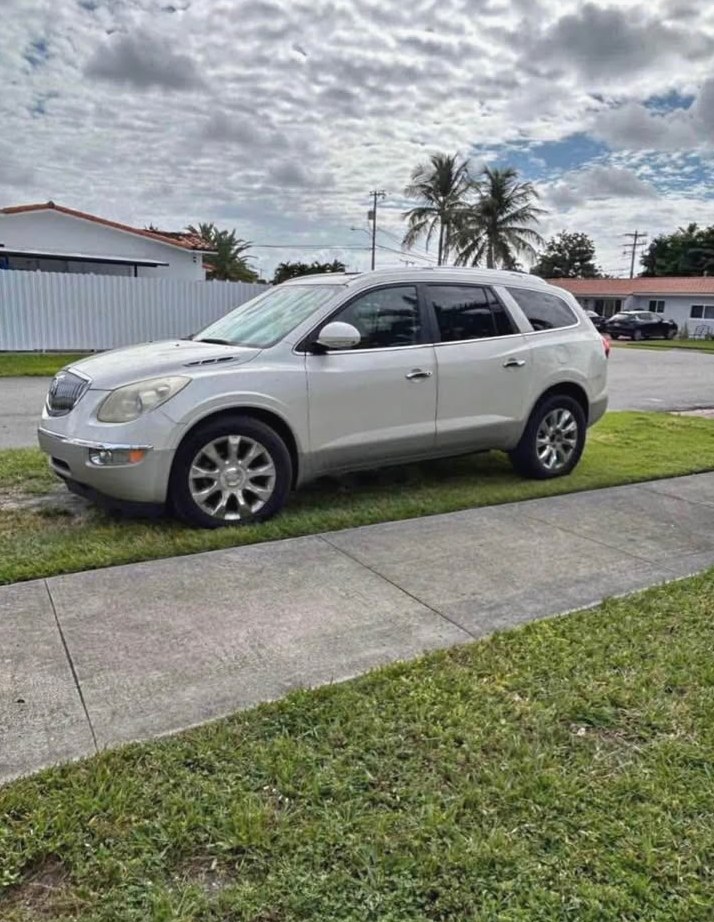 2011 Buick Enclave CXL Sport