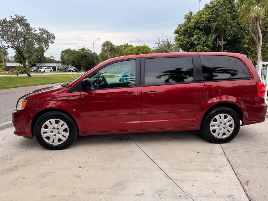 2014 Dodge Caravan Extended Minivan