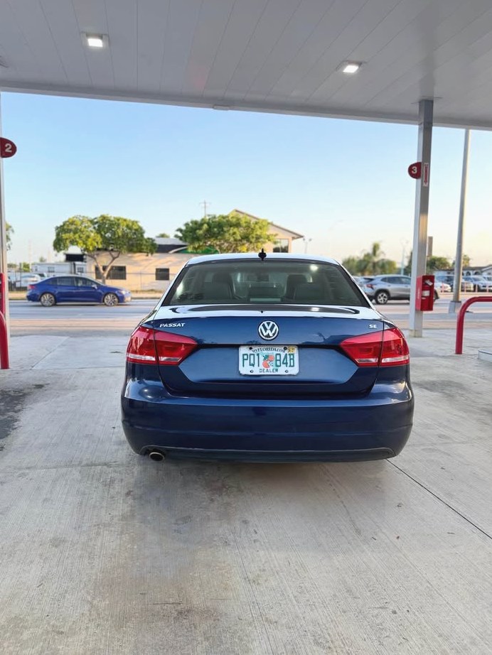 2014 Volkswagen Passat 2.0T S