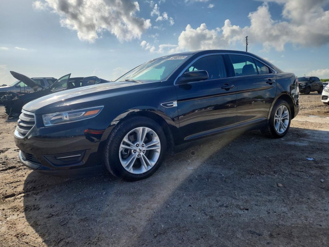 2018 Ford Taurus