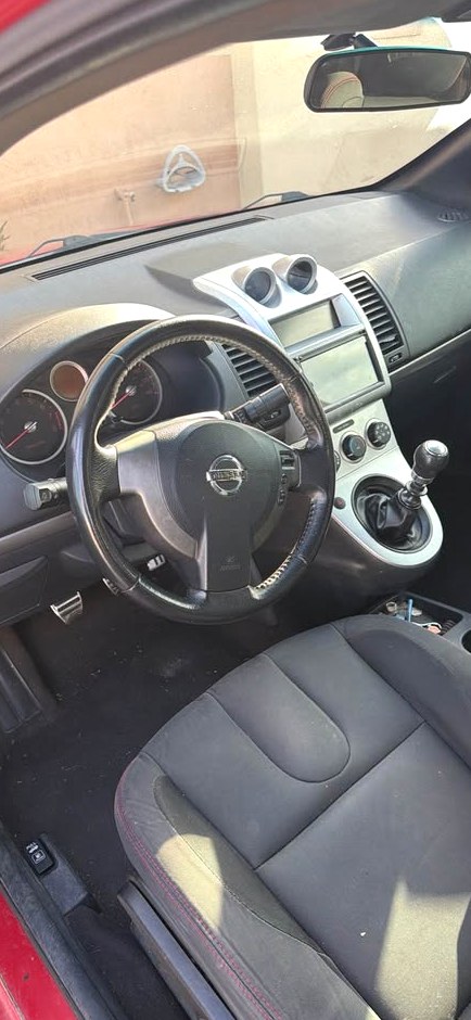 2009 Nissan Sentra SE-R Sedan