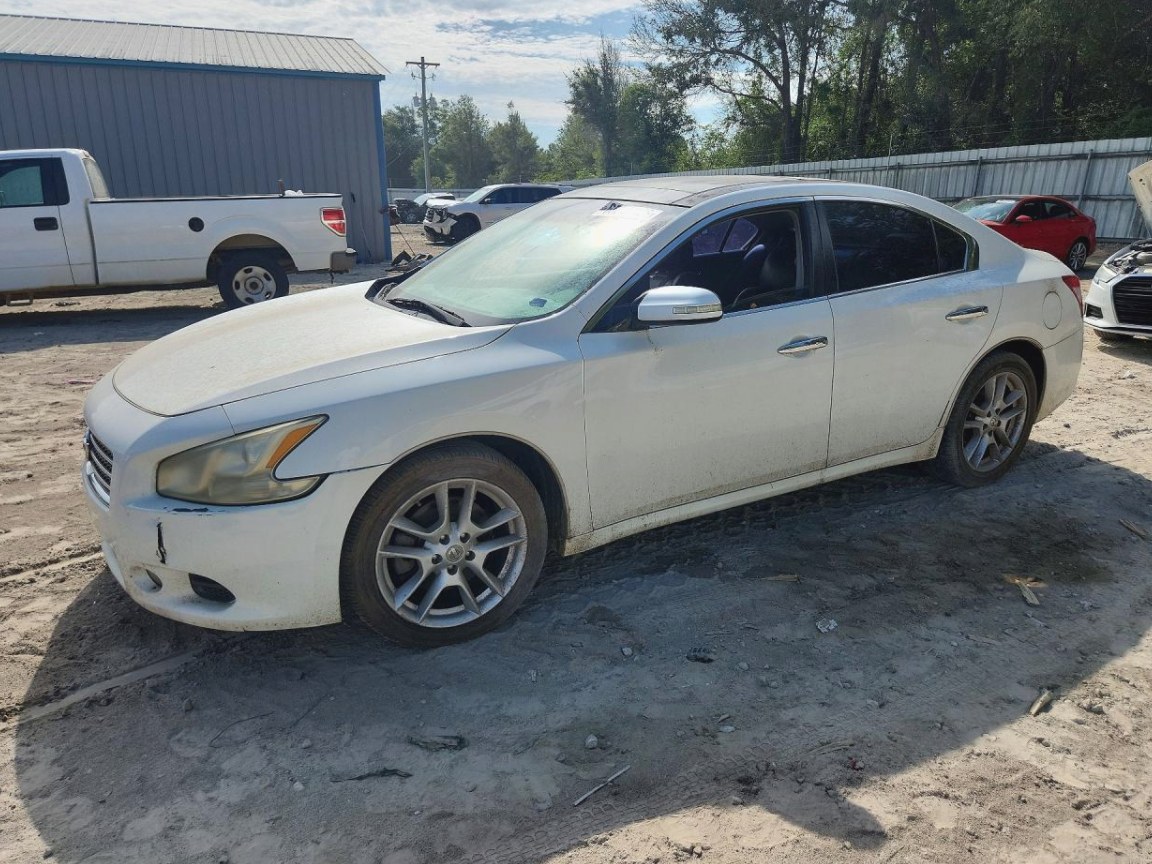 2009 Nissan Maxima