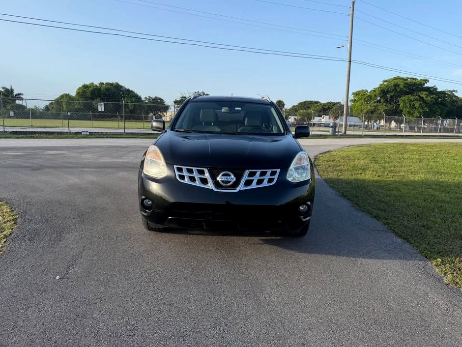 2013 Nissan Rogue SV w/SL