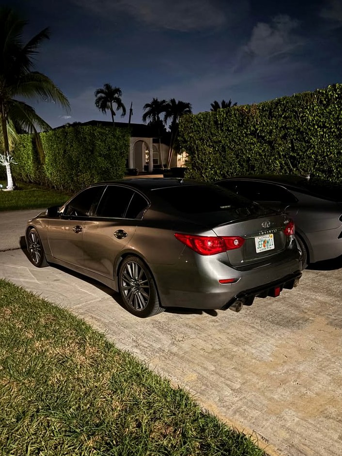 2015 Infiniti Q50 3.7 Premium