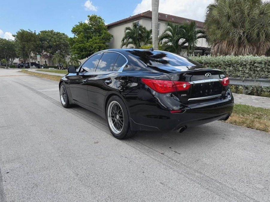 2015 Infiniti Q50 S 3.7