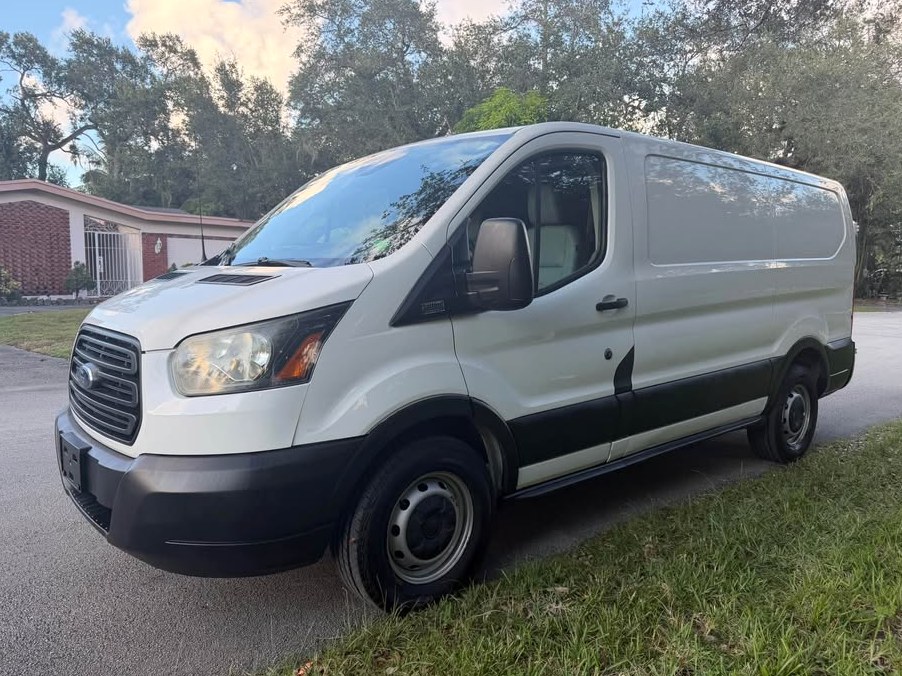 2016 Ford Transit 150 cargo