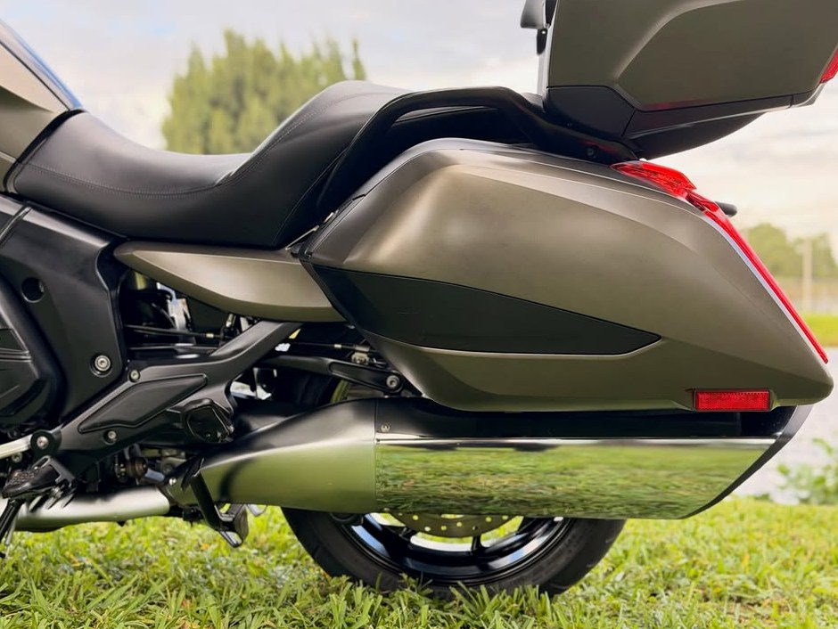 2022 BMW K 1600 b