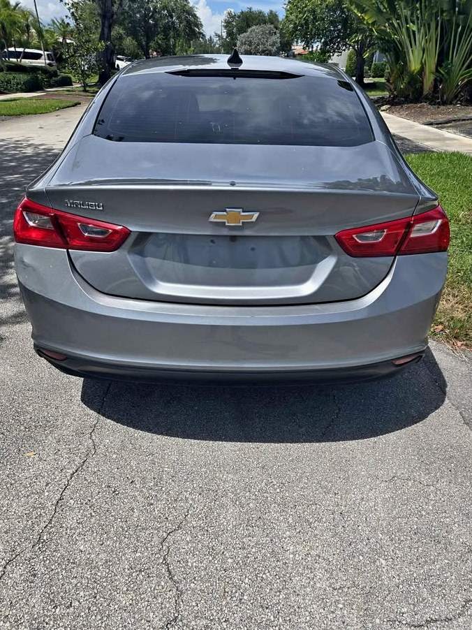 2023 Chevrolet Malibu Clean title
