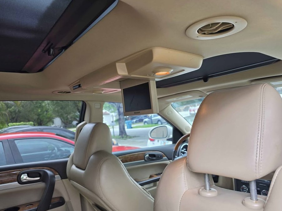 2011 Buick Enclave CXL Sport