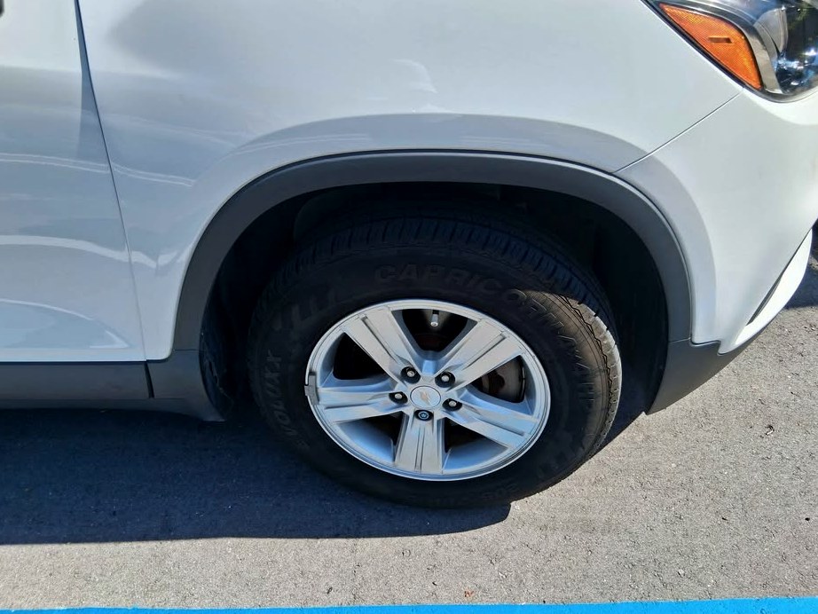 2021 Chevrolet Trax LS Sport