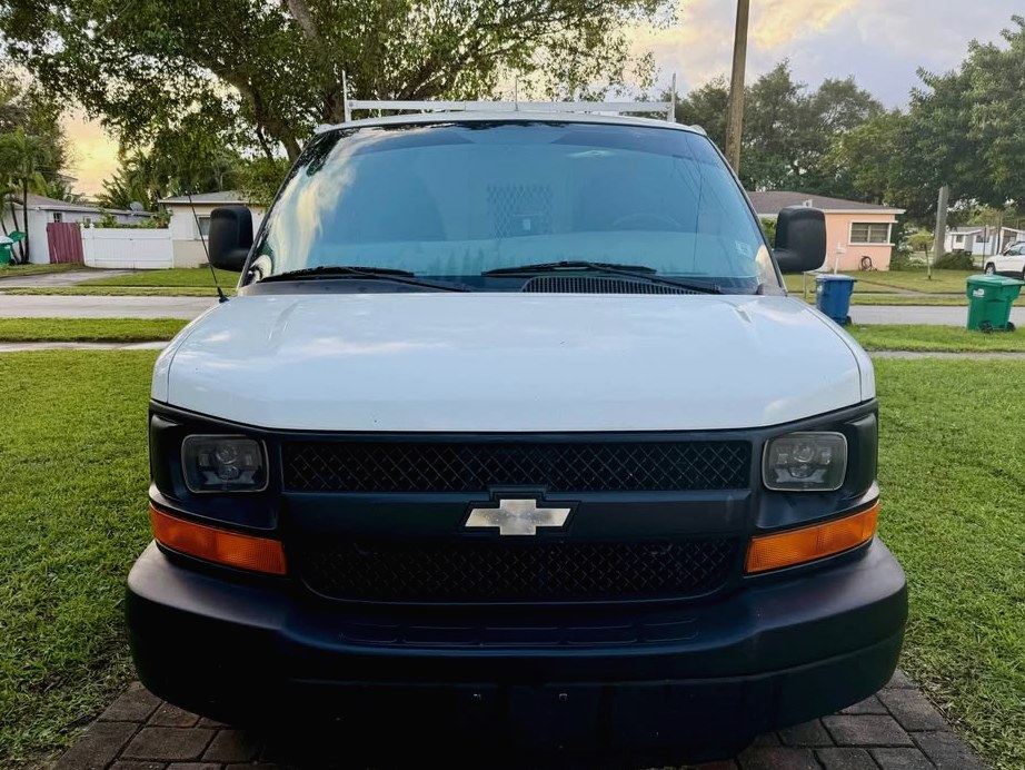 2013 Chevrolet Express 2500 cargo