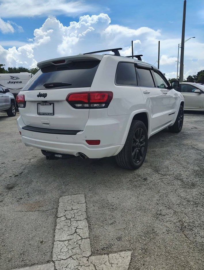 2020 Jeep Grand cherokee Laredo