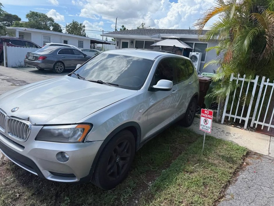 2012 BMW X3 2.5i Sport