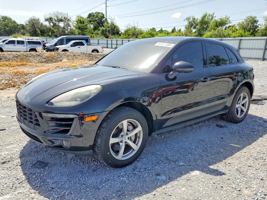 2015 Porsche Macan