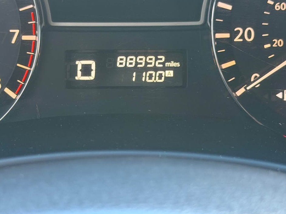 2015 Nissan Pathfinder S Sport