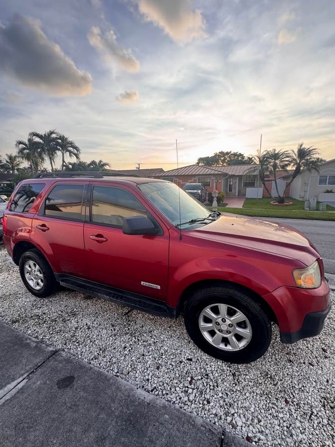 2009 Mazda Tribute i Touring