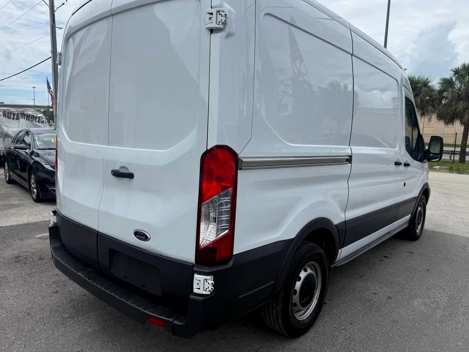 2018 Ford Transit