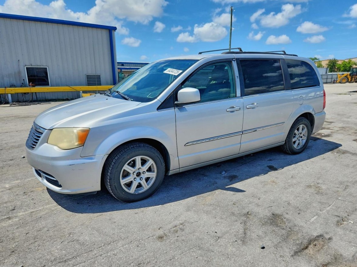 2012 Chrysler Town & Country