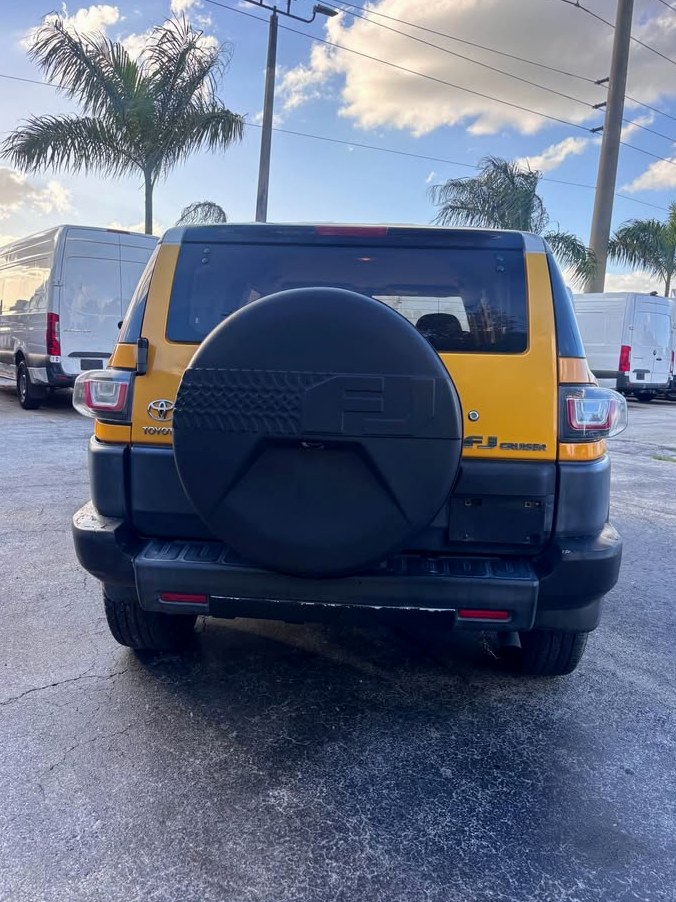 2012 Toyota Fj cruiser Sport