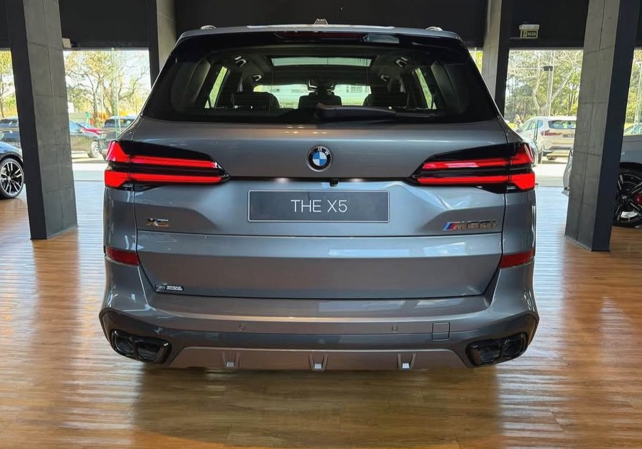 2026 BMW X5