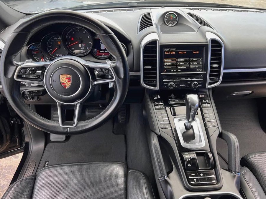 2016 Porsche Cayenne Sport Utility