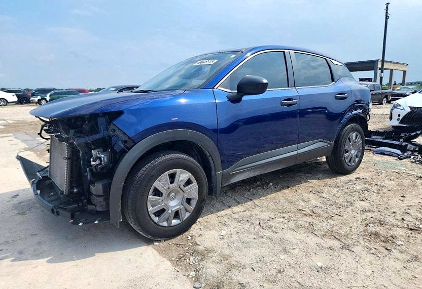2025 Nissan Kicks