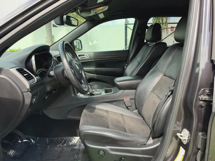 2019 Jeep Grand cherokee Altitude
