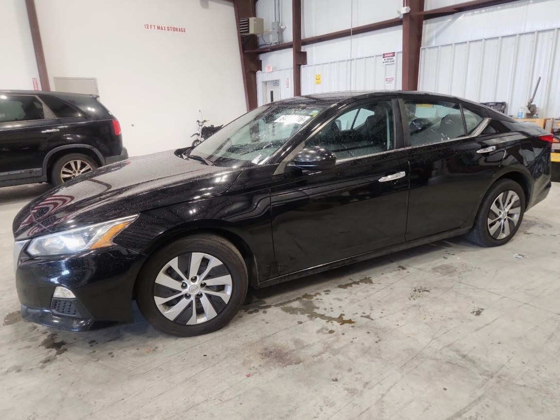 2021 Nissan Altima