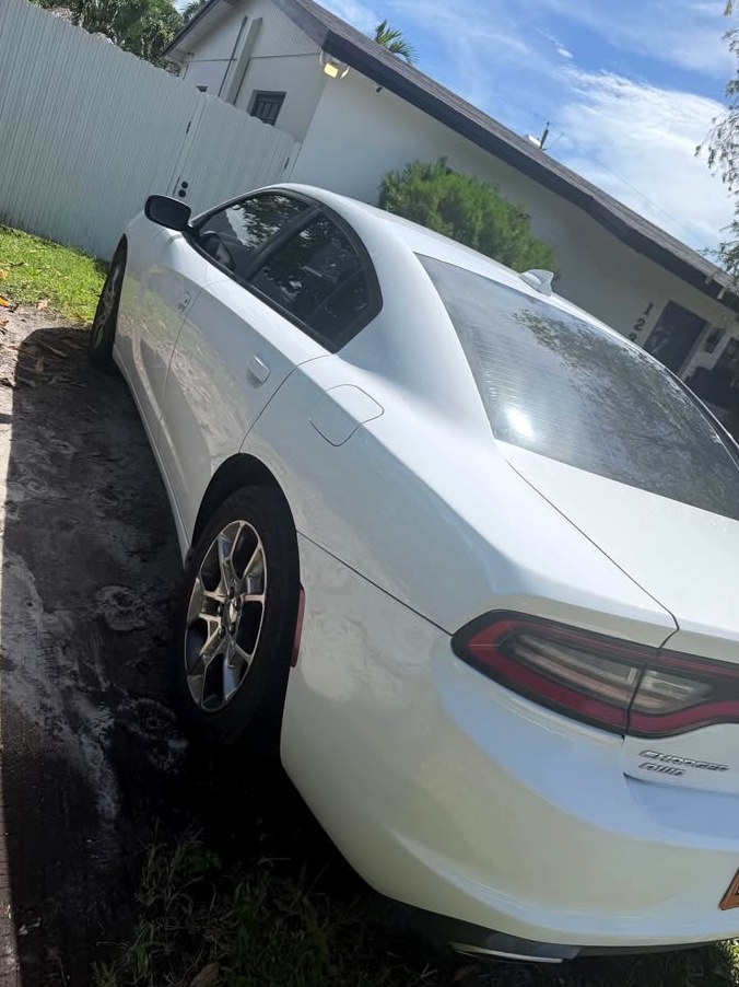 2015 Dodge Charger SXT Plus