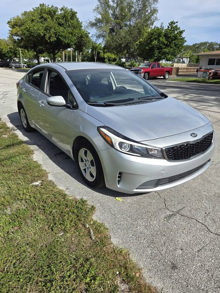 2017 Kia Forte Sport