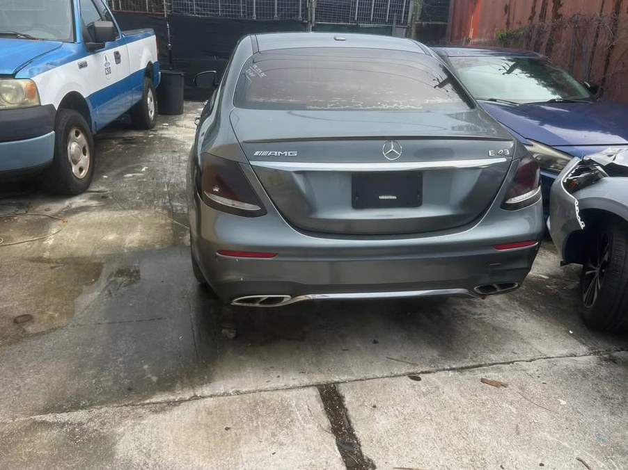 2017 Mercedes-Benz E300 amg kit