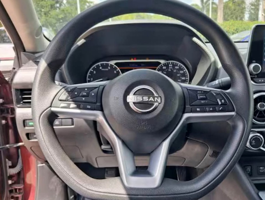 2024 Nissan Sentra SV Sedan