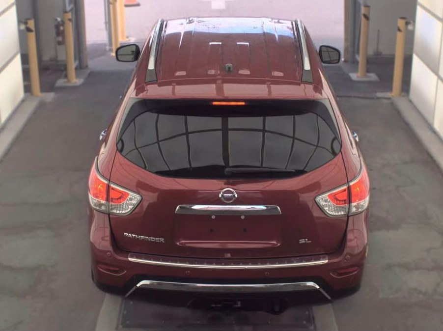 2015 Nissan Pathfinder S Sport