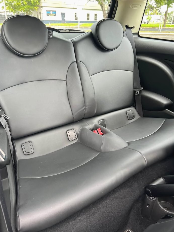 2012 Mini Cooper Hatchback 2D