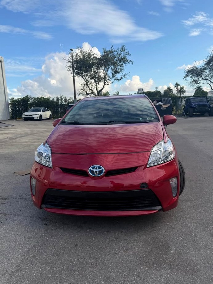 2014 Toyota Prius plug-in hybrid