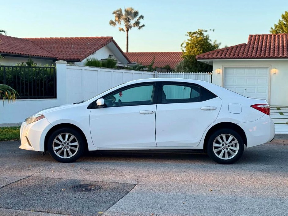 2016 Toyota Corolla LE Eco