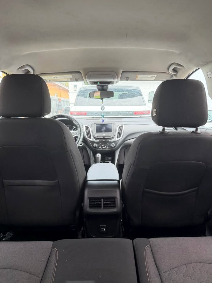 2020 Chevrolet Equinox LS Sport