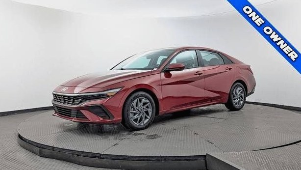 2024 Hyundai Elantra sel-