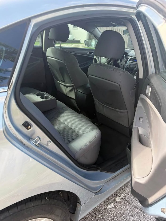 2011 Hyundai Sonata GLS Sedan