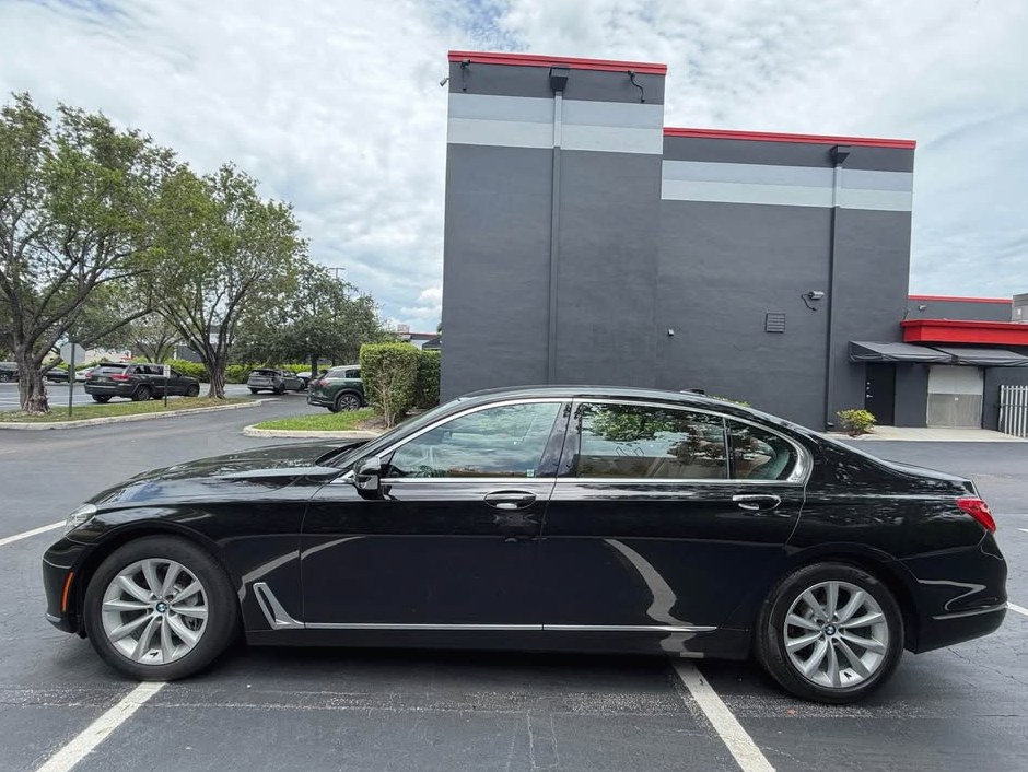 2019 BMW 7 series 740i