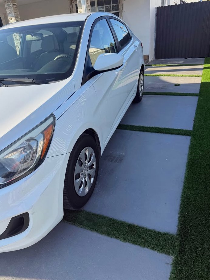 2016 Hyundai Accent Sedan 4D
