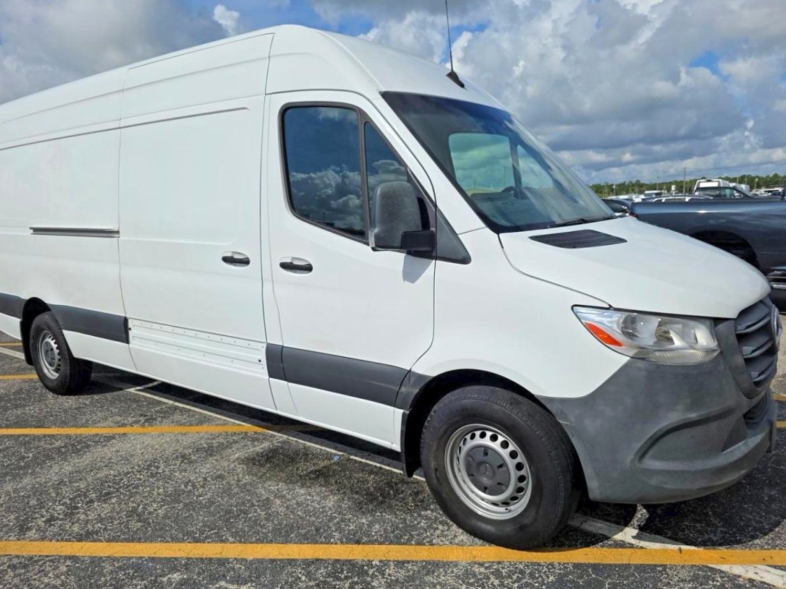 2023 Mercedes-Benz Sprinter