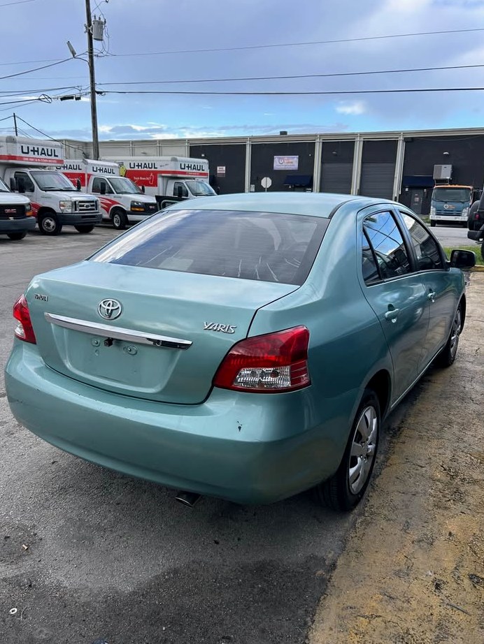 2009 Toyota Yaris