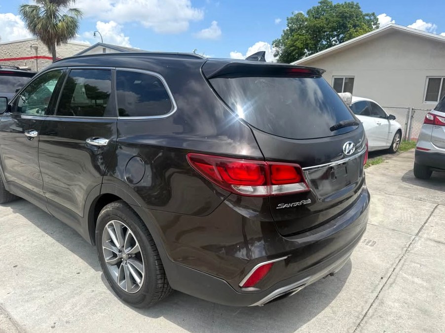 2018 Hyundai Santa fe LX