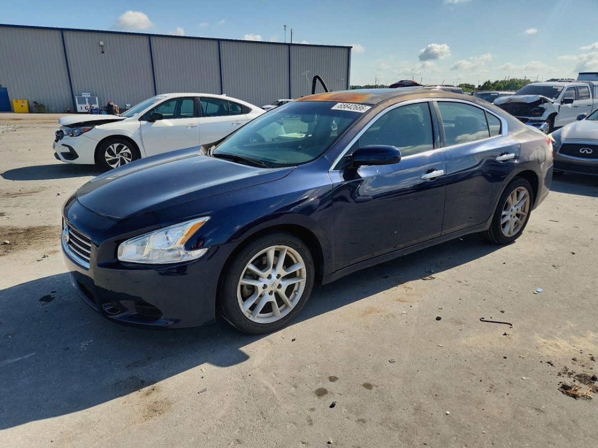 2010 Nissan Maxima